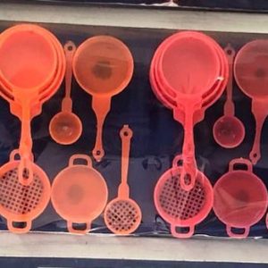 Juego trastecitos grandes de colores (6 juegos)